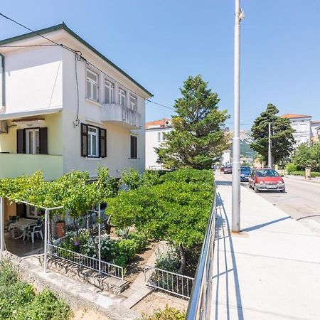 Apartment Luiza With Terrace Baška Екстериор снимка