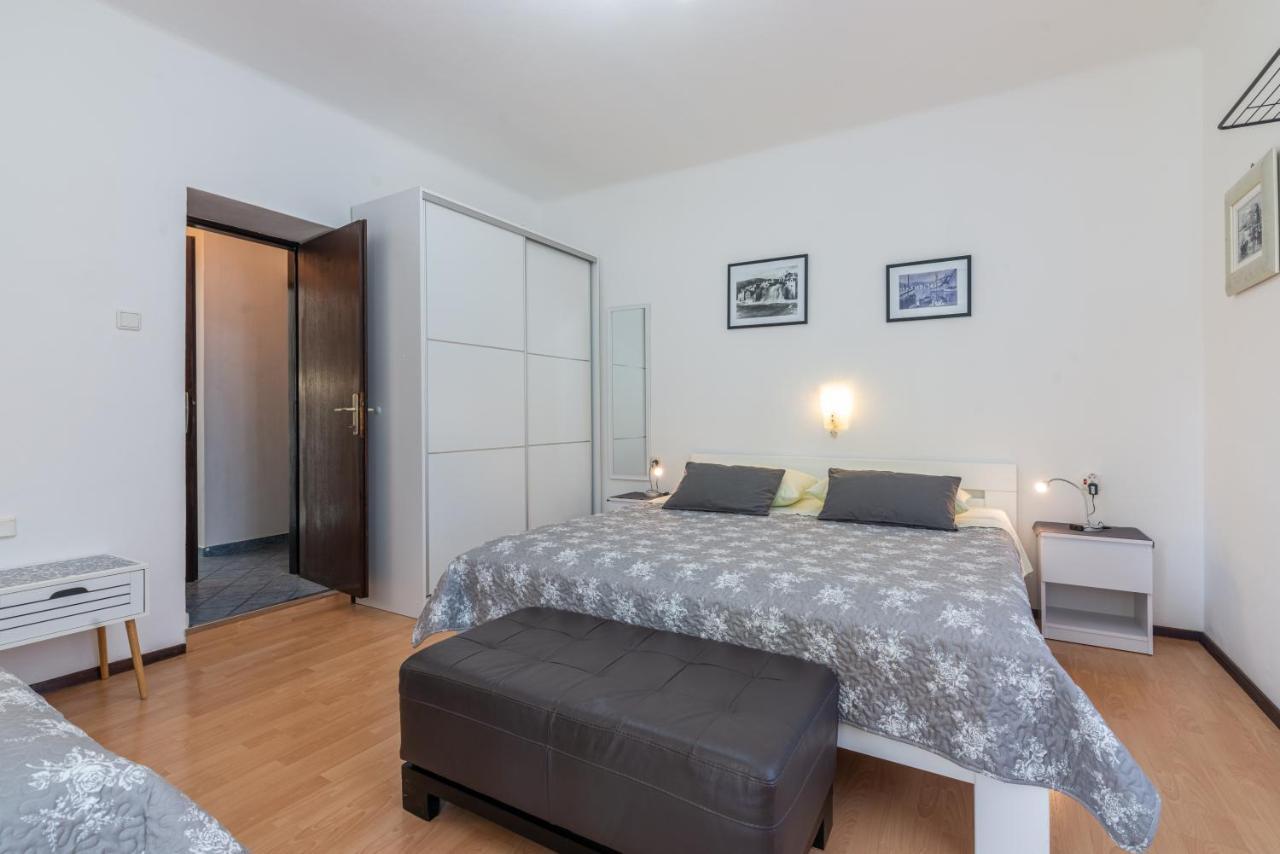 Apartment Luiza With Terrace Baška Екстериор снимка